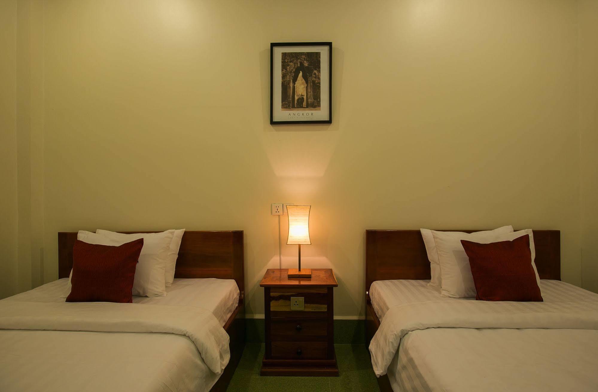 Friendly Angkor Boutique Hotel Siem Reap Luaran gambar